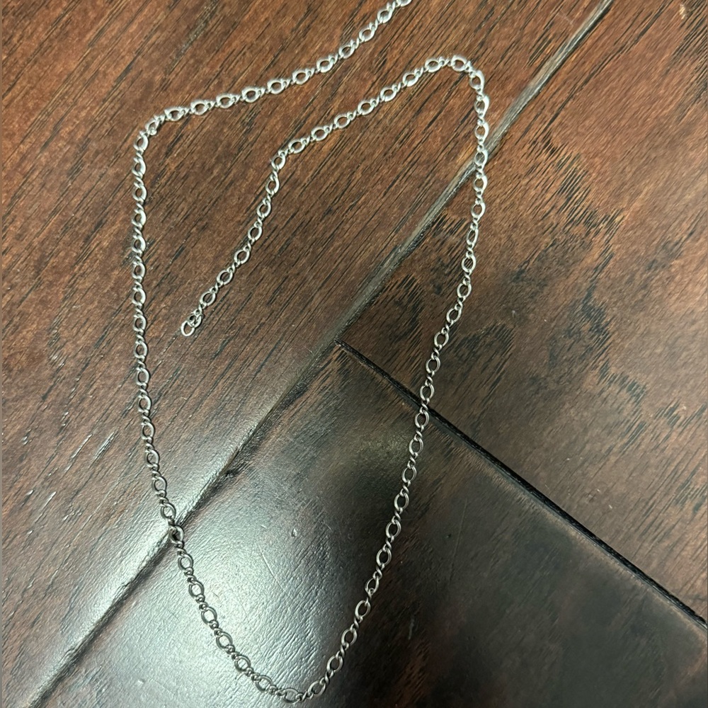 Retired James Avery necklace